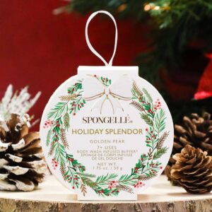 faire_b4_18 Holiday Splendor - Golden Pear Holiday Wreath Body Buffer